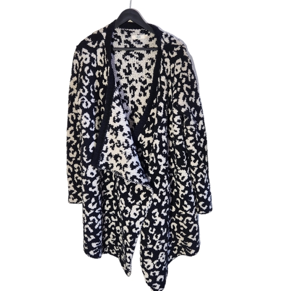 UGG Phoebe Knit Wrap Long Sleeve Cardigan Leopard Print Size L Women Soft - Picture 13 of 16
